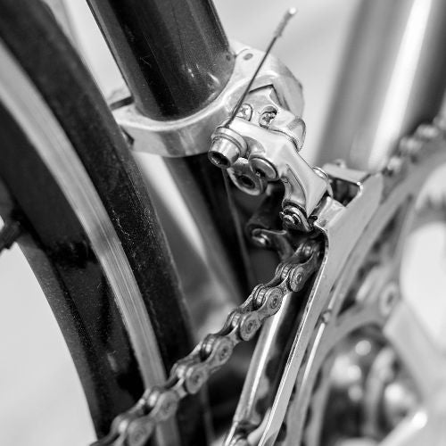 Fahrrad knarzt beim Treten – Ursachen & Lösungen