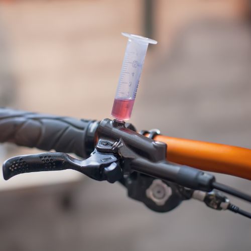 Fahrradbremse Entlüften: So bleibt deine Bremskraft