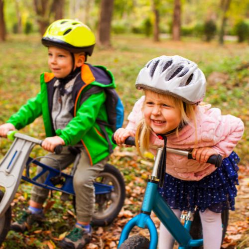 Laufrad ab wann: Wann Kinder bereit sind und was Eltern beachten sollten